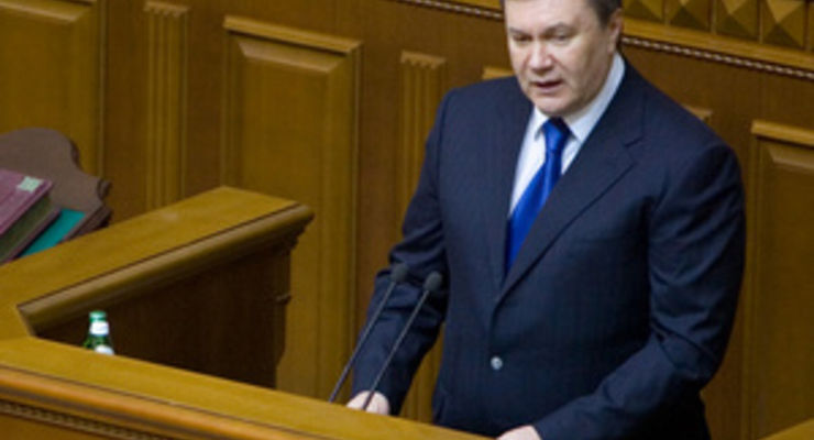 Янукович дал понять, что Азаров спешит с заявлениями о новой цене российского газа