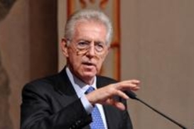 Долг Италии угрожающе дорожает и при новом премьере