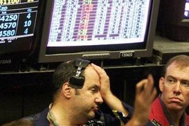 Рынки: Негативные настроения диктует слабая макростатистика