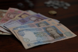 Межбанковский валютный рынок закрылся незначительными изменениями