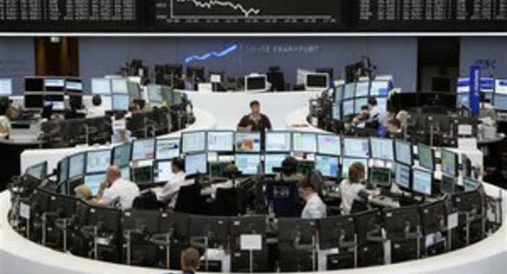 Рынки: Отметка в 1500 пунктов остается объектом схваток между быками и медведями