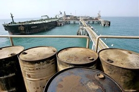 Ъ: Минэкономразвития выступило против введения пошлин на нефтепродукты