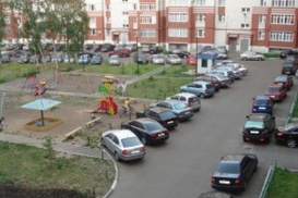 Могут ли жильцы возле своего дома организовать собственную парковку