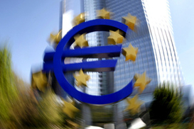 Европейские банки спешно продают гособлигации еврозоны