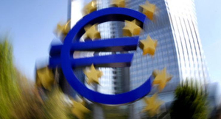 Европейские банки спешно продают гособлигации еврозоны
