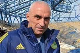 Олигарх Ярославский потратил на траву для футболистов 400 тыс. евро