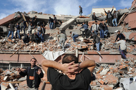 В Турции больше не ищут жертв землетрясения