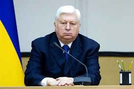 Генпрокурор создаст реестр чиновников, уволенных за нарушения