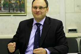 Каськив открывает окно для инвесторов