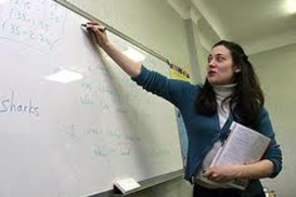 Учителям пытаются запретить принимать подарки