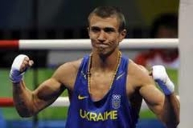 Клюев пообещал квартиры боксерам, прославившим Украину на чемпионате мира