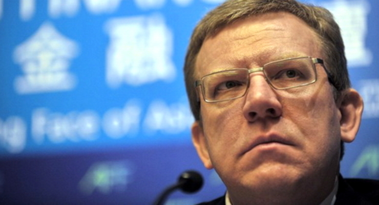 Медведев расправляется с конкурентами