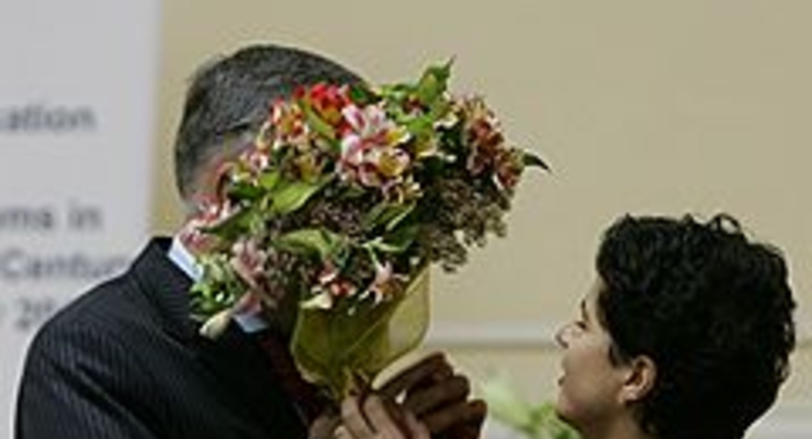 Медведев поиздевался над Табачником