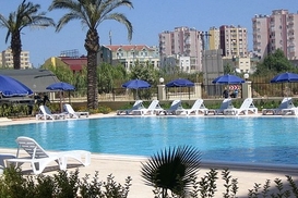 ДТП в Анталии: 1 украинец погиб, 21 пострадал