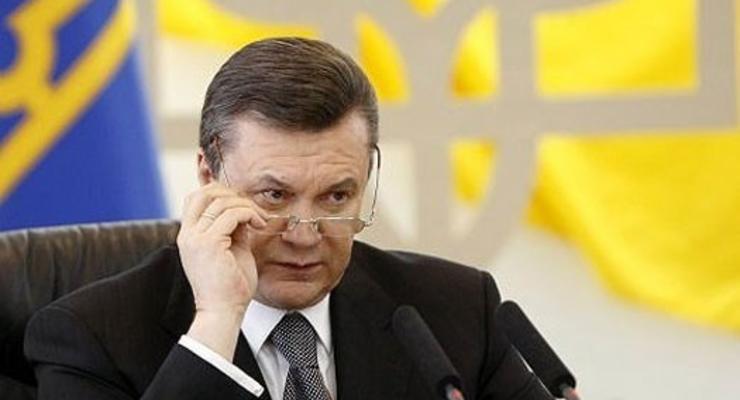 Янукович улетел в США