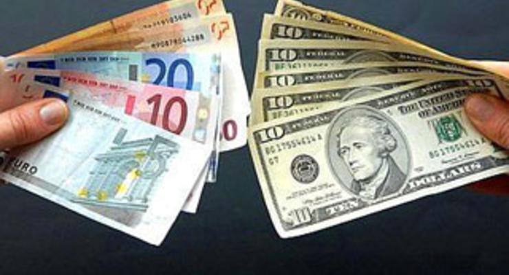 НБУ вдвое увеличил лимит продажи валюты в одни руки