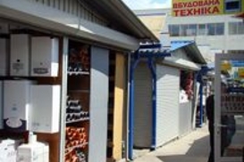 В Днепропетровске захватили рынок в центре города