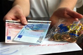 За евро на межбанке дают 11,05 грн