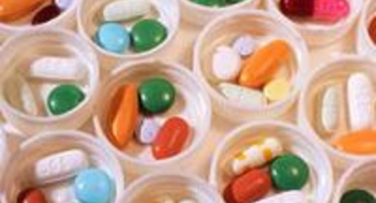 Кабмин запретил повышать цены на лекарства чаще одного раза в полугодие