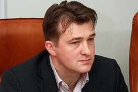 Мэра Никополя не выпустили за границу из-за долгов