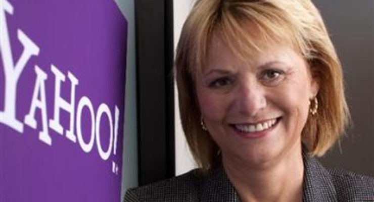 Глава Yahoo уволена, - источник