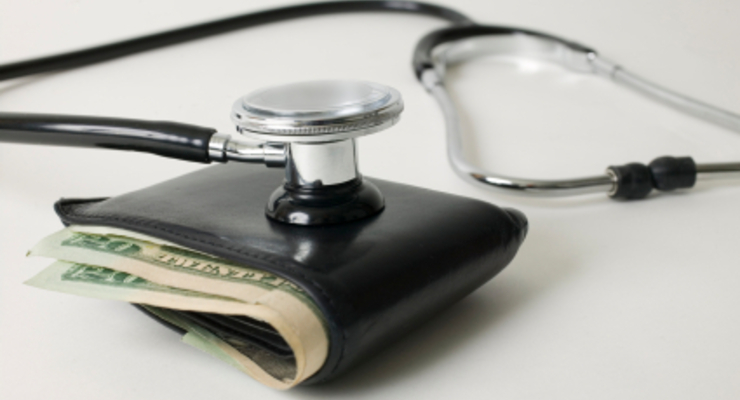 В Чехии хотят легализировать "денежное спасибо" докторам