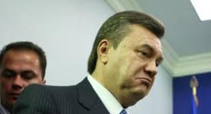 Россияне с каждым годом все больше не доверяют Януковичу