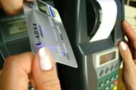 Скоро картой можно будет рассчитаться даже в ларьке