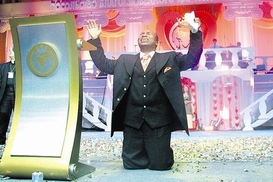 Аделаджа вдруг перестал понимать русский