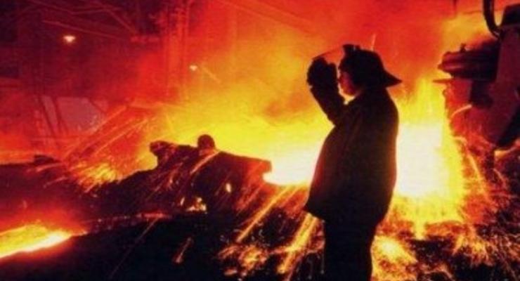 Украина получила 150 млн долл. на помощь металлургам и химикам