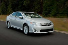Седьмое поколение авто Toyota Camry представили миру