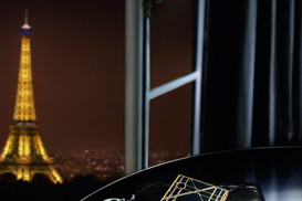 Сенсорный телефон от Dior