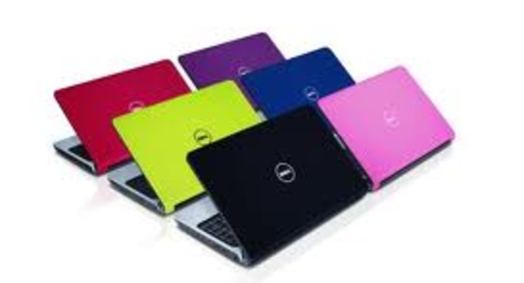 Прибыль Dell достигла 890 млн долларов