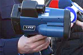 Работник ГАИ требовал взятку с иностранца, используя переводчика