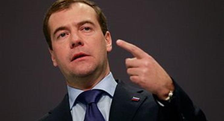 Медведев предложил Януковичу поговорить не о газе, а о границе