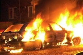 В столице началась эпидемия ночных поджогов автомобилей
