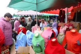 В столице закроют вещевые рынки