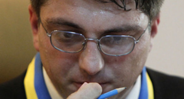 Тимошенко оставили за решеткой