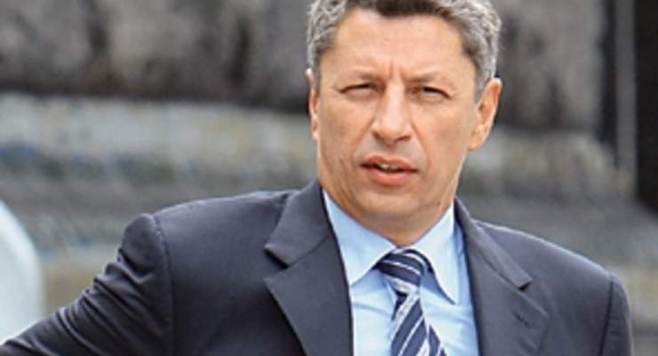 Суд вызвал на допрос Юрия Бойко