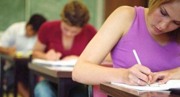 Названы самые популярные вузы среди абитуриентов в 2011 году