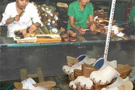 В пожаре на вьетнамской обувной фабрике погибли 17 человек