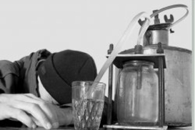 Депутаты хотят узаконить производство самогона