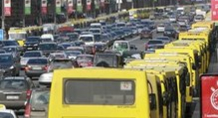 В Киеве исчезнет половина маршруток?