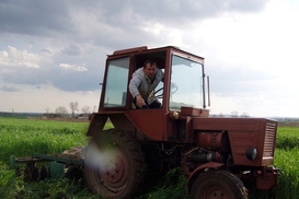 За удостоверение тракториста требовали взятку в 1 тыс. гривен