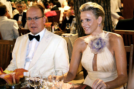 Князь Монако женился на 53 году жизни