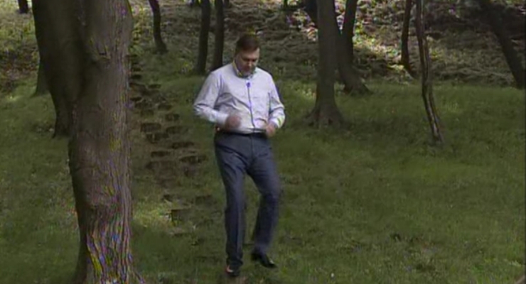 Янукович показал свою недвижимость