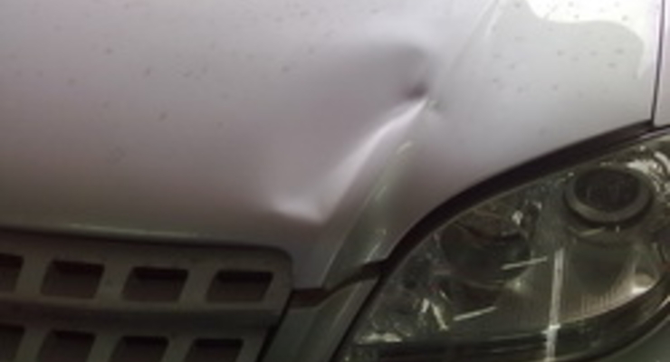 Стены и крыши стали злейшими врагами автомобилей