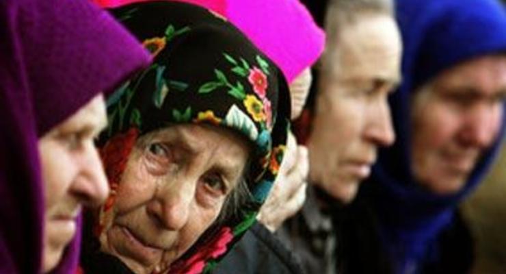 Тигипко: Соотношение пенсионеров и работающих в Украине критическое
