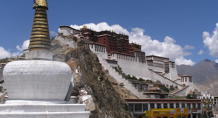 Китай закрыл Тибет для туристов