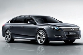 В Сети появились фото обновленной Nissan Teana